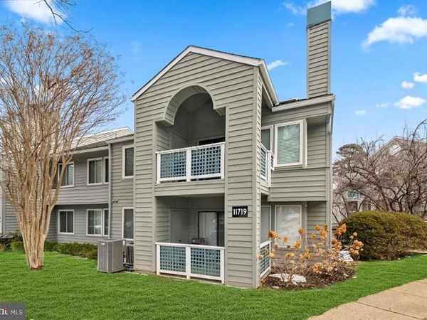 11719 D SUMMERCHASE CIRCLE, RESTON, VA 20194