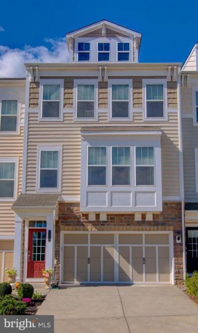 42287 Jessica Farm Terrace, Ashburn, VA 20148 Main Photo