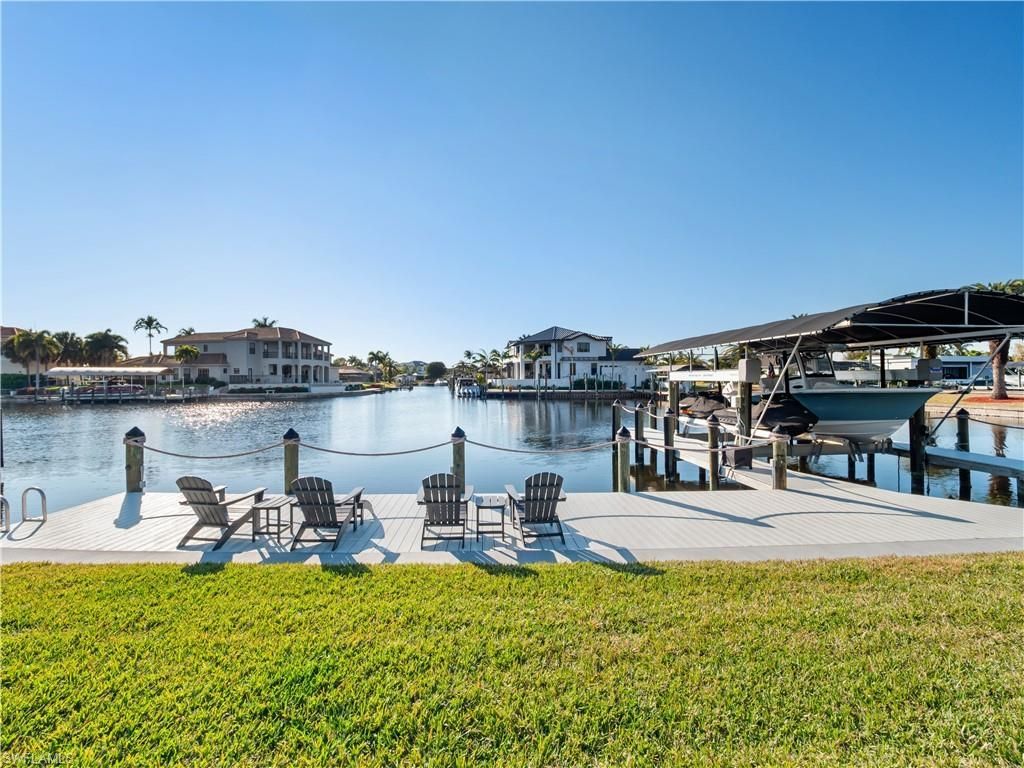 6610 Joanna Cir, Fort Myers, FL 33919 Photo
