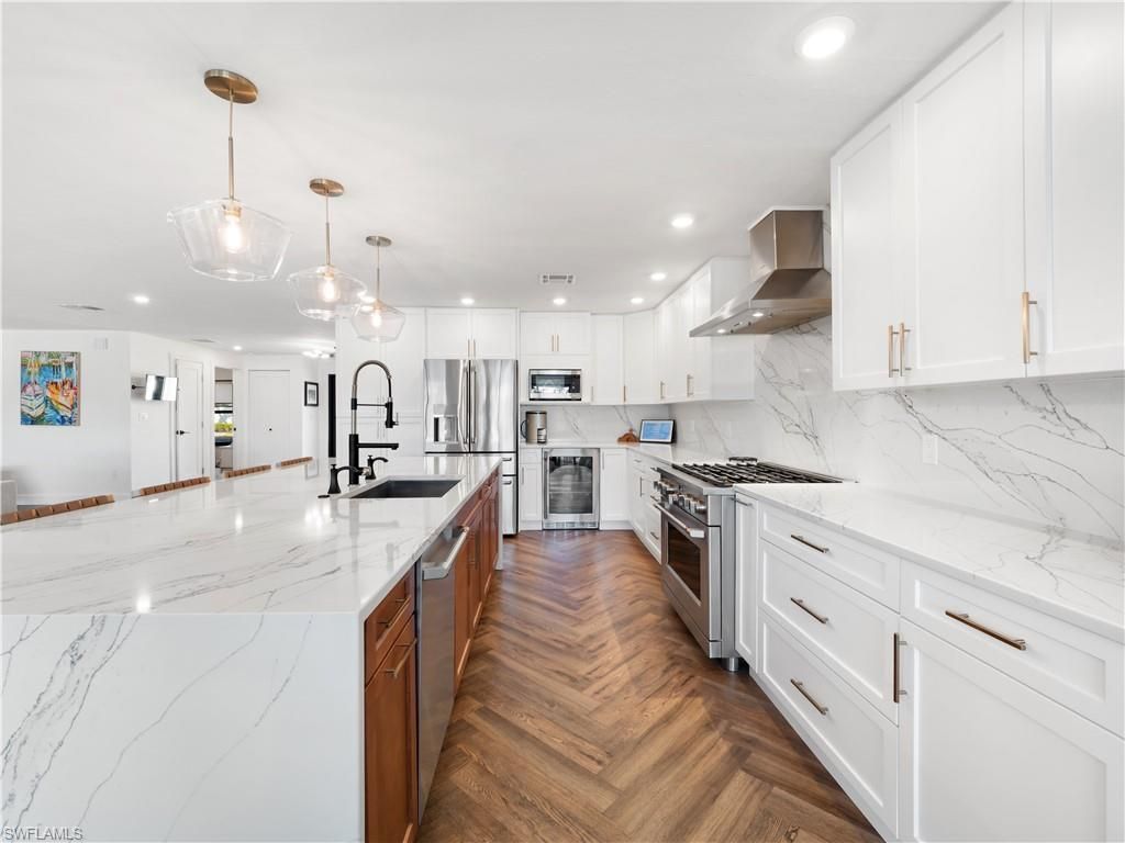 6610 Joanna Cir, Fort Myers, FL 33919 Photo