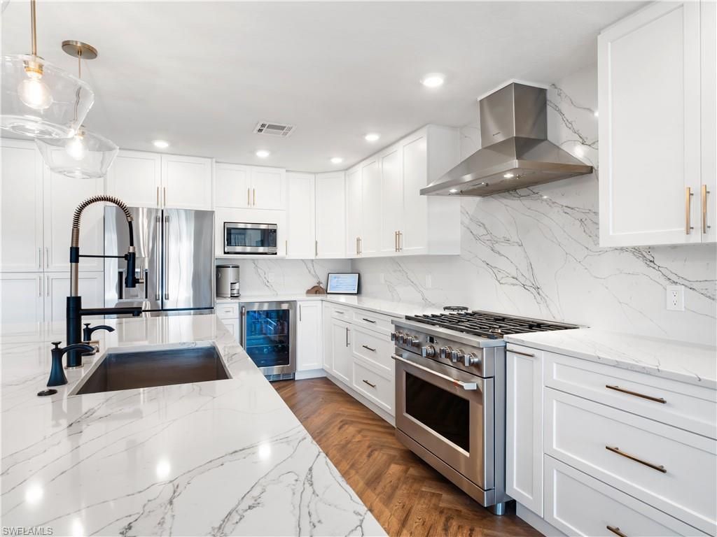 6610 Joanna Cir, Fort Myers, FL 33919 Photo