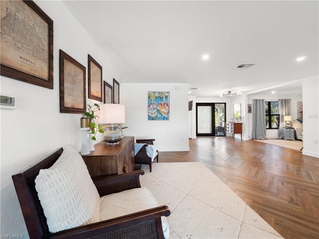 6610 Joanna Cir, Fort Myers, FL 33919 Photo