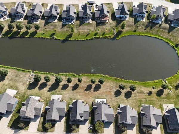 290 240th Avenue, Unit #4, Arnolds Park, IA 51331