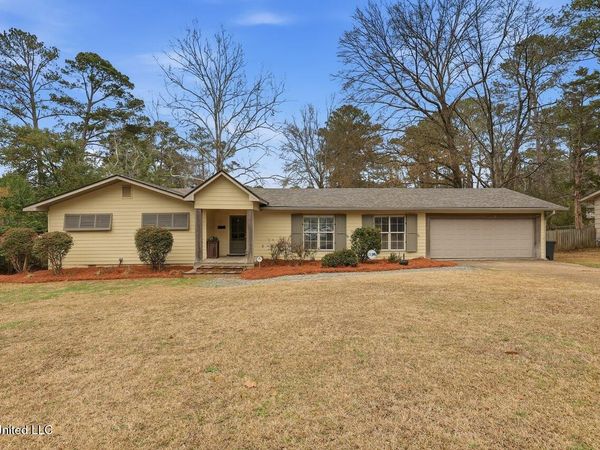 2058 Cherokee Drive, Jackson, MS 39211