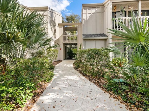 2224 BAHIA VISTA STREET, Unit E6, SARASOTA, FL 34239