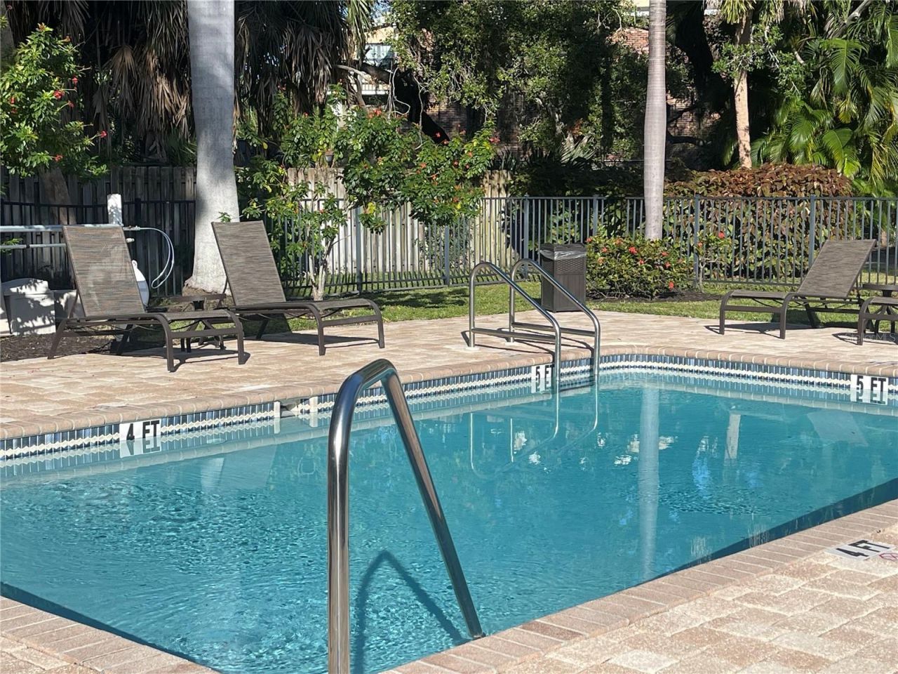 2224 Bahia Vista Street, Unit E6, Sarasota, FL 34239 Photo