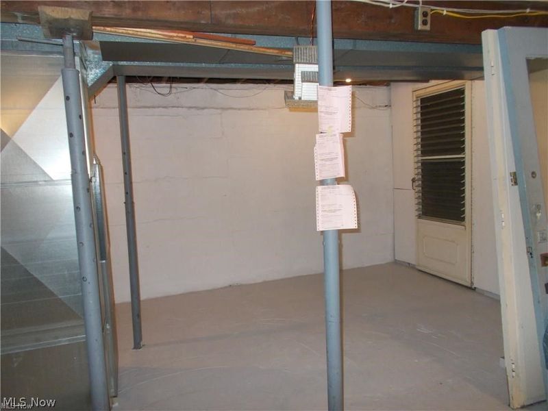 103 W Main Street, West Lafayette, OH 43845 Photo 14