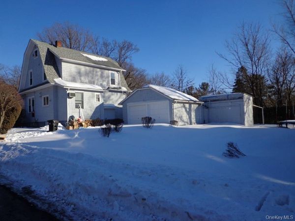 208 Saddle River Road , Monsey, NY 10952