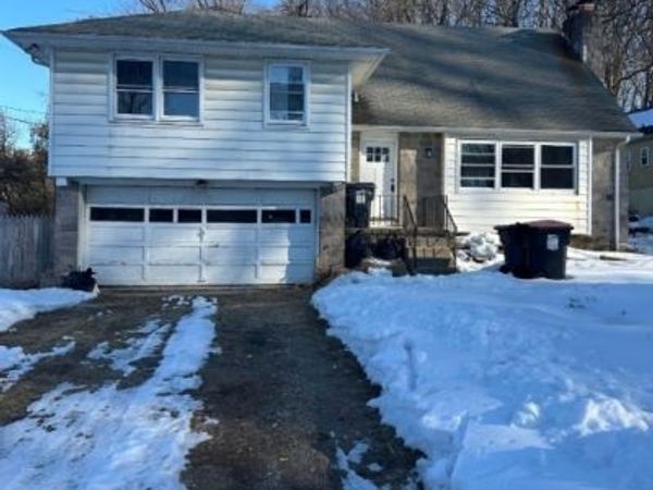 652 Carpentersville Rd, Pohatcong, NJ 08865