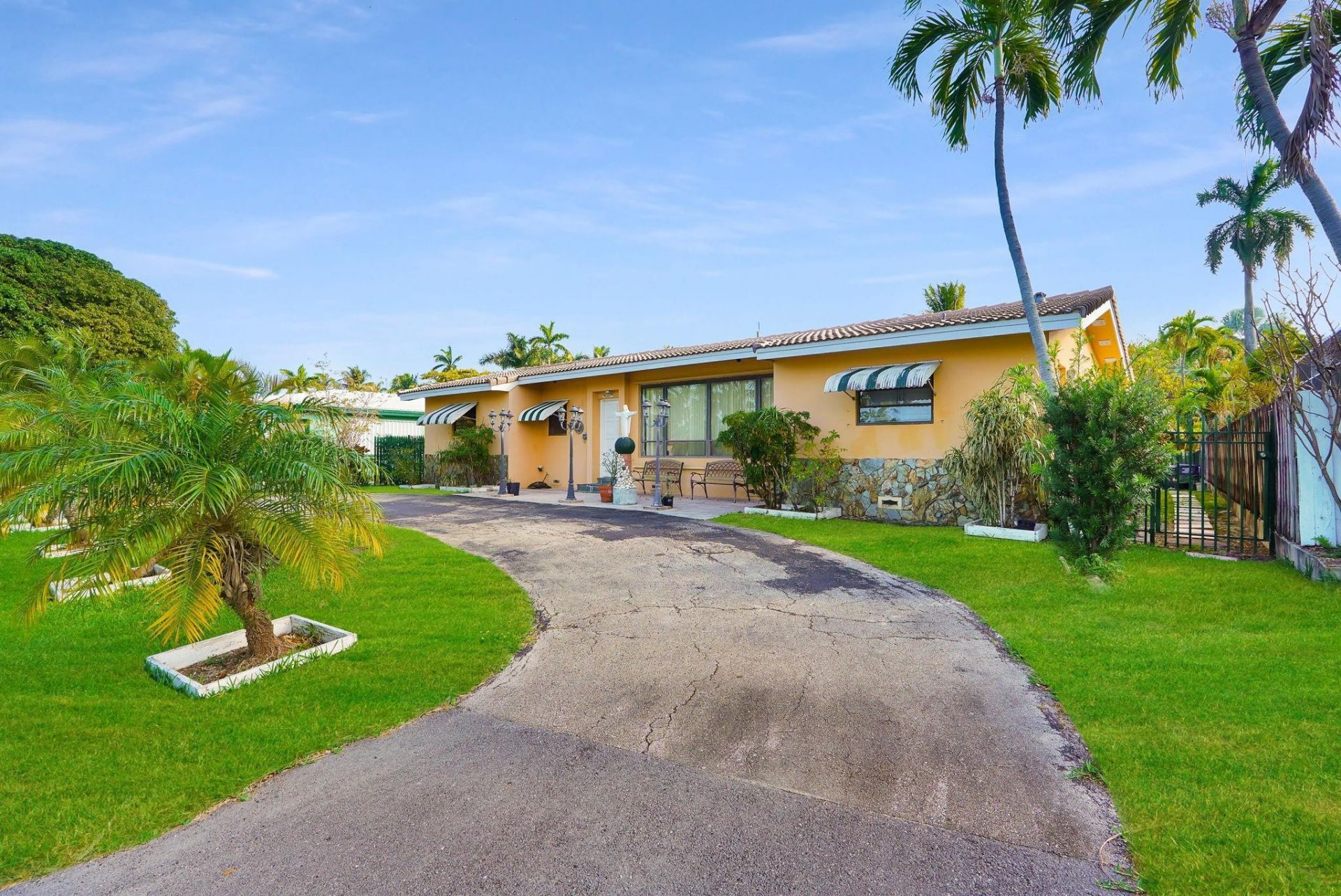 1434 Hollywood Boulevard, Hollywood, FL 33020 Photo