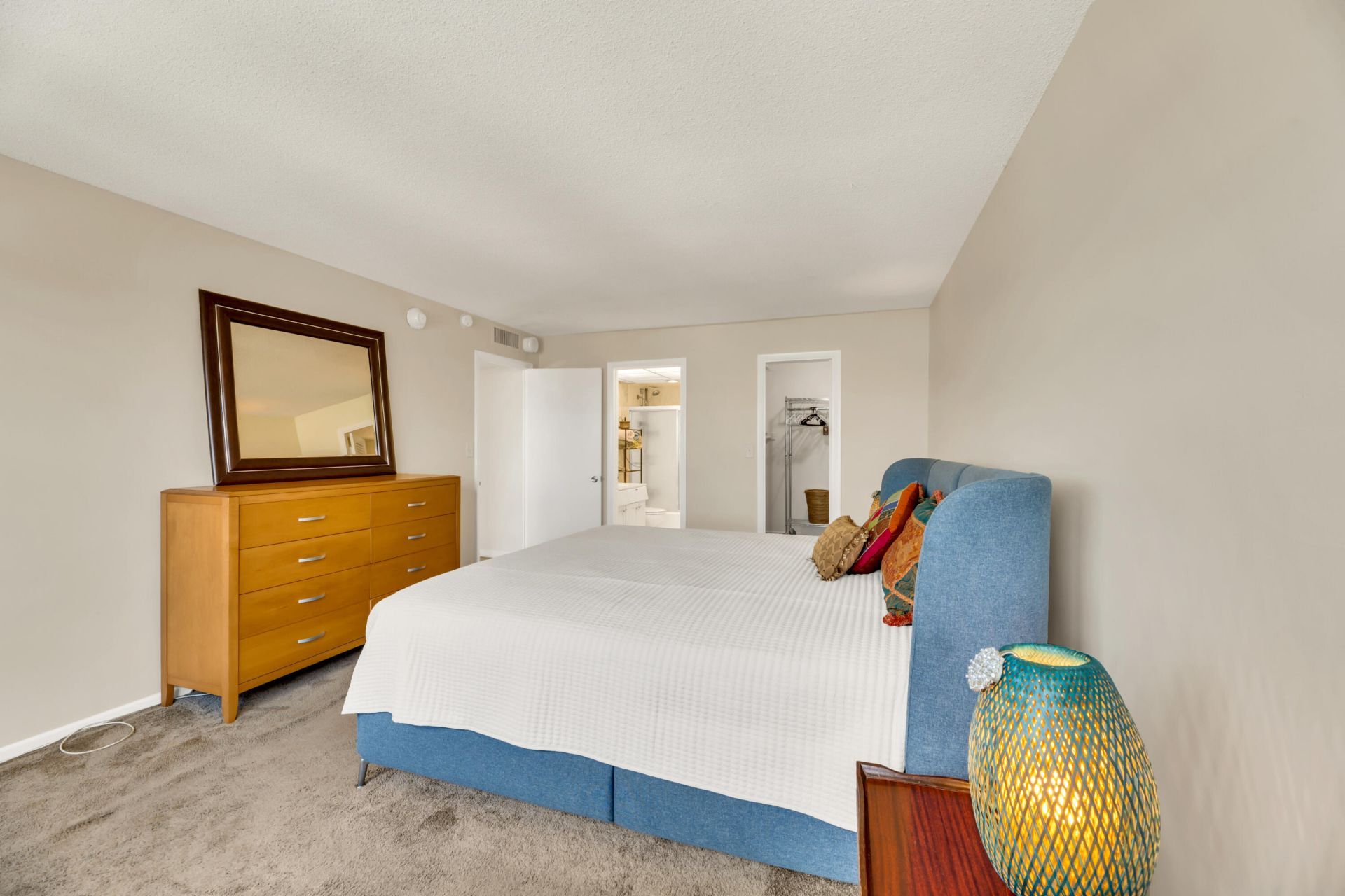 133 N Pompano Beach Boulevard, Unit 708, Pompano Beach, FL 33062 Photo