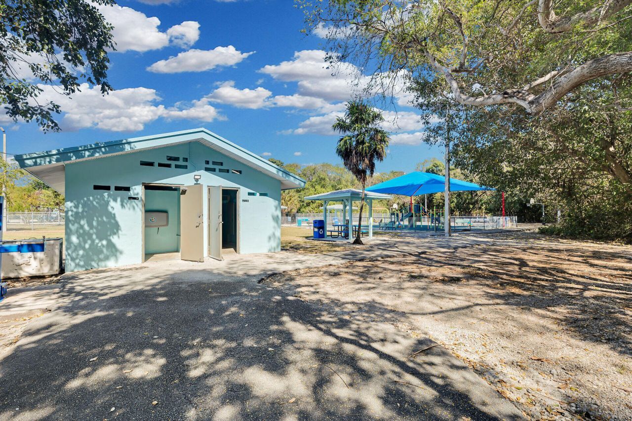 53 Hibiscus Lane, Key Largo, FL 33037 Photo