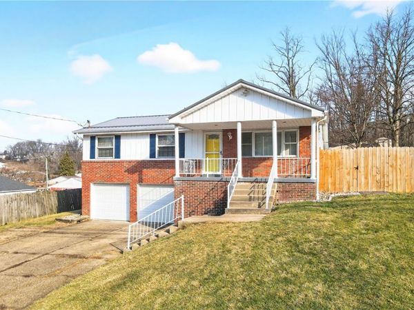 7436 Steubenville Pike, Oakdale, PA 15071
