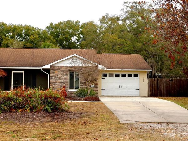 7023 WRIGHT AVENUE, MOUNT DORA, FL 32757