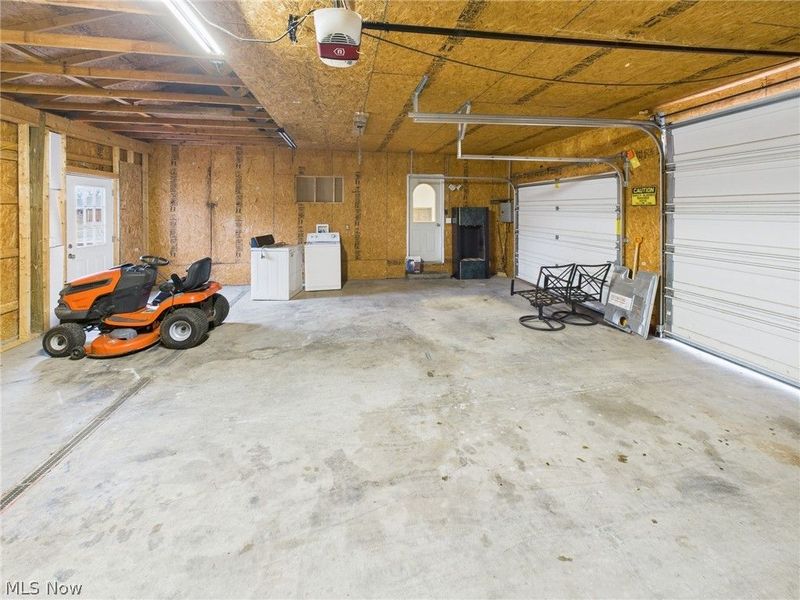 56 N Meadowlark Drive, Williamstown, WV 26187 Photo 15