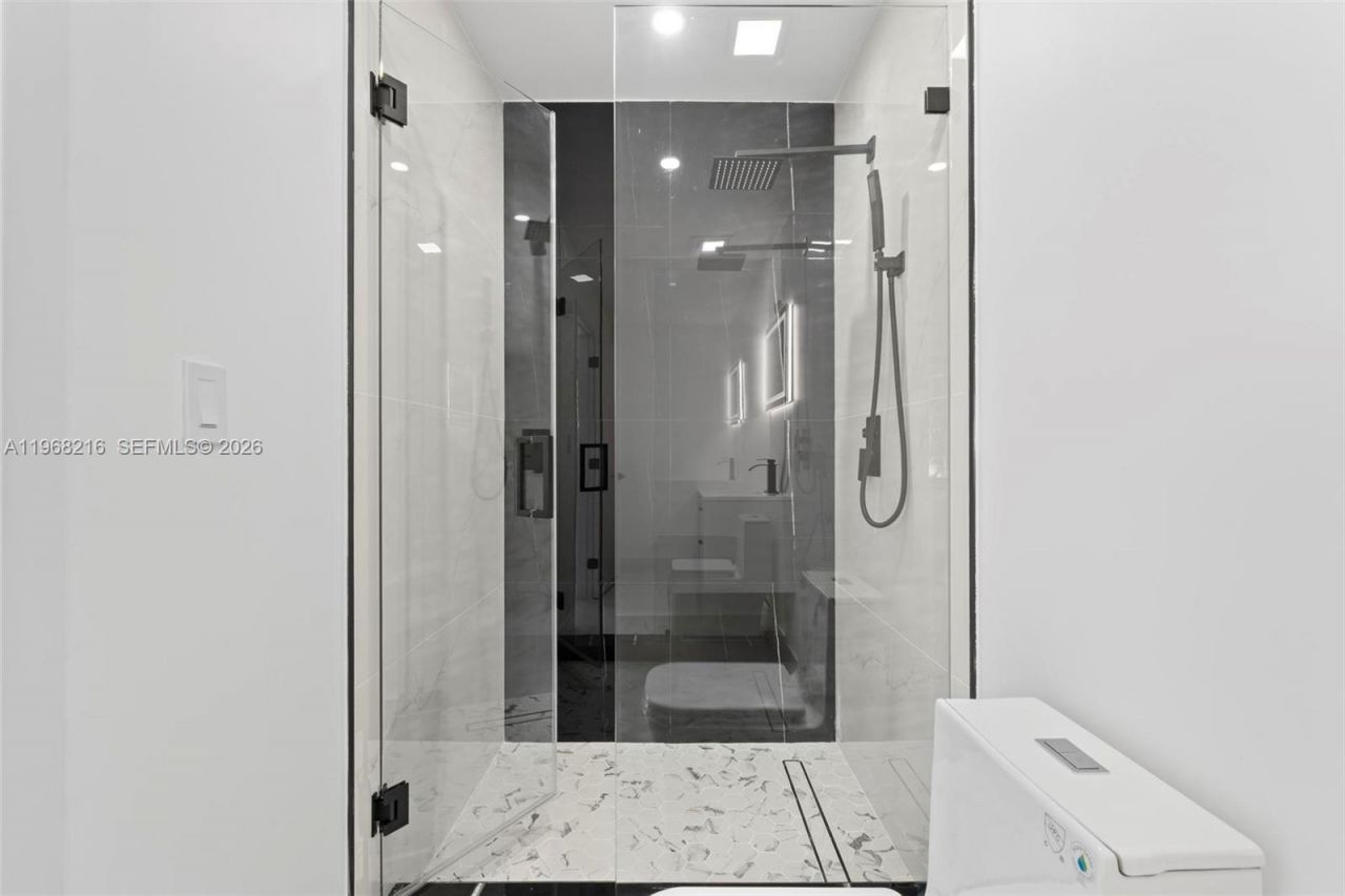 14950 NE 2nd Ave , Miami, FL 33161 Photo