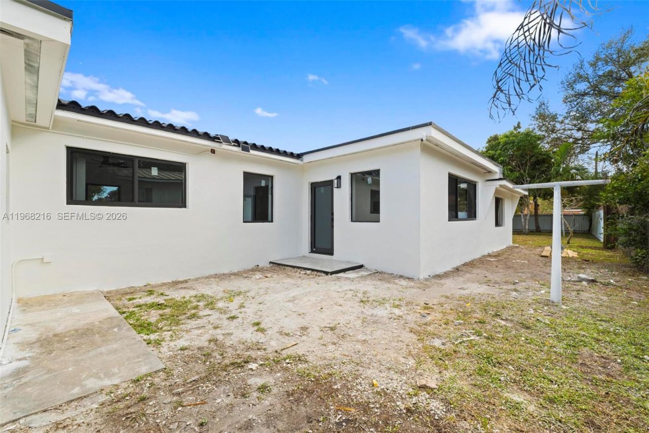 14950 NE 2nd Ave , Miami, FL 33161 Photo