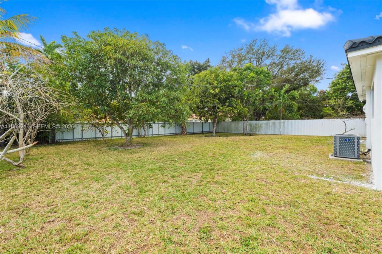 14950 NE 2nd Ave , Miami, FL 33161 Photo