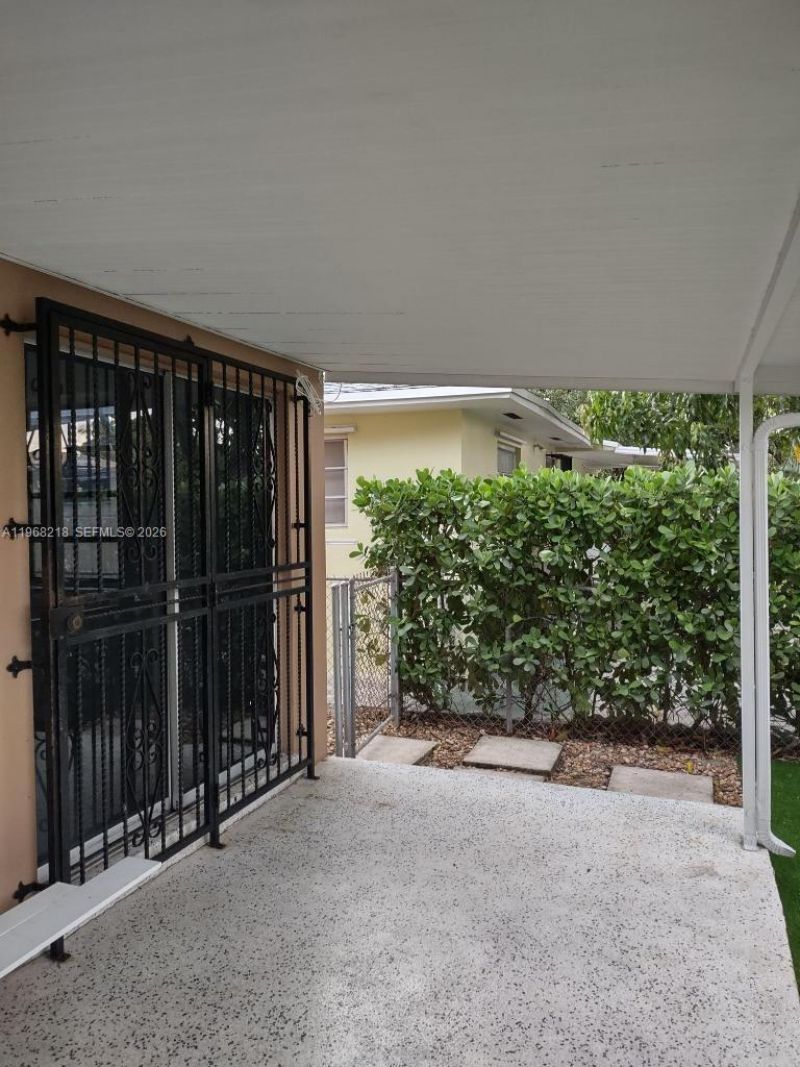 3437 NW 4th St, Unit 1, Miami, FL 33125 Photo