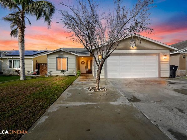 5612 McKee Road, Bakersfield, CA 93313