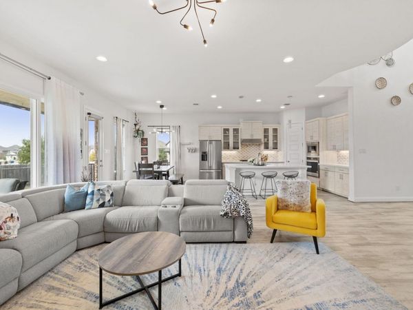 4301 Trey Edsel DR, Pflugerville, TX 78660