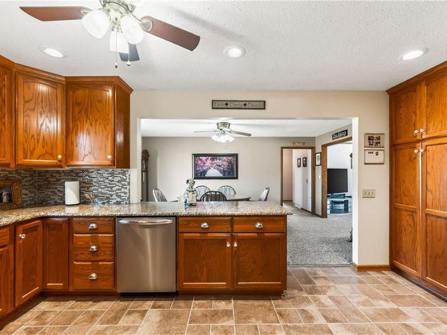 Property Image 24