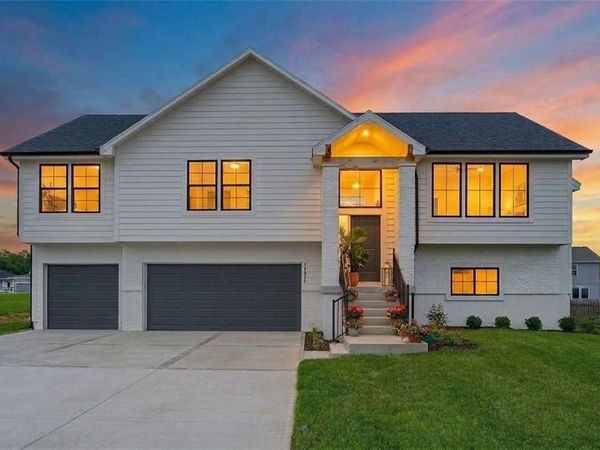 14075 S Pascal Street, Olathe, KS 66061