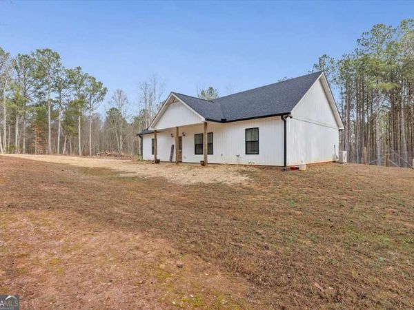 1470 Ben Davis Road, Buchanan, GA 30113