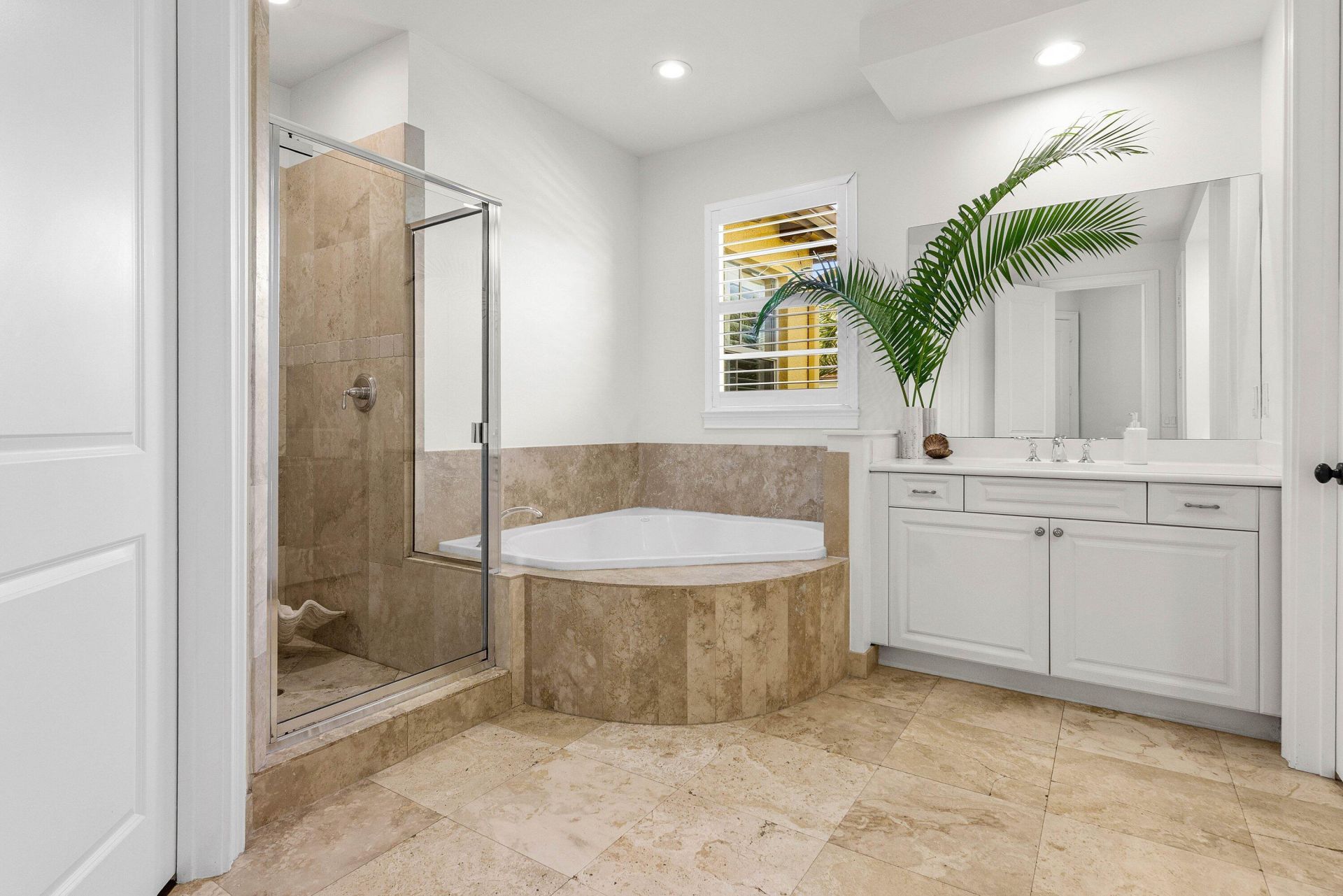 100 Via Floresta Drive, Boca Raton, FL 33487 Photo