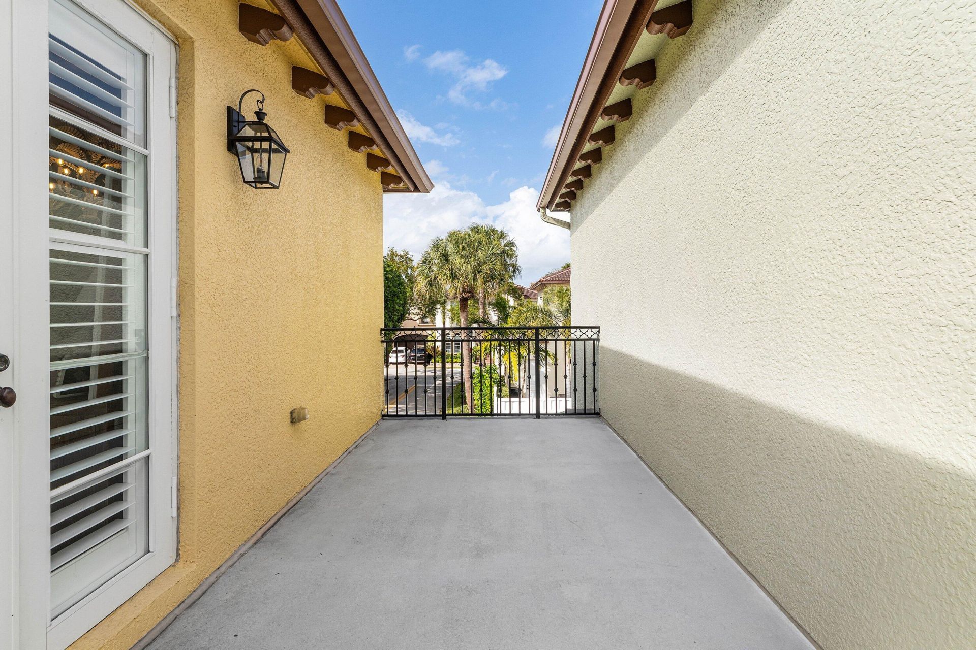 100 Via Floresta Drive, Boca Raton, FL 33487 Photo