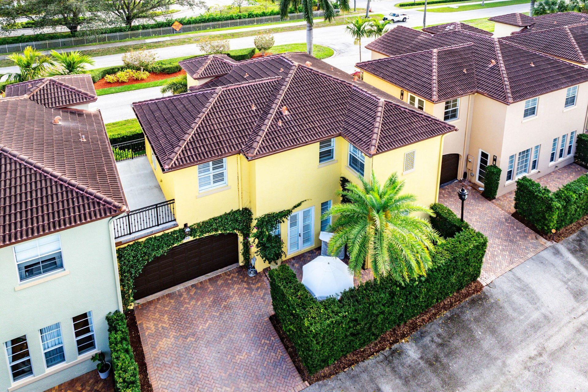 100 Via Floresta Drive, Boca Raton, FL 33487 Photo