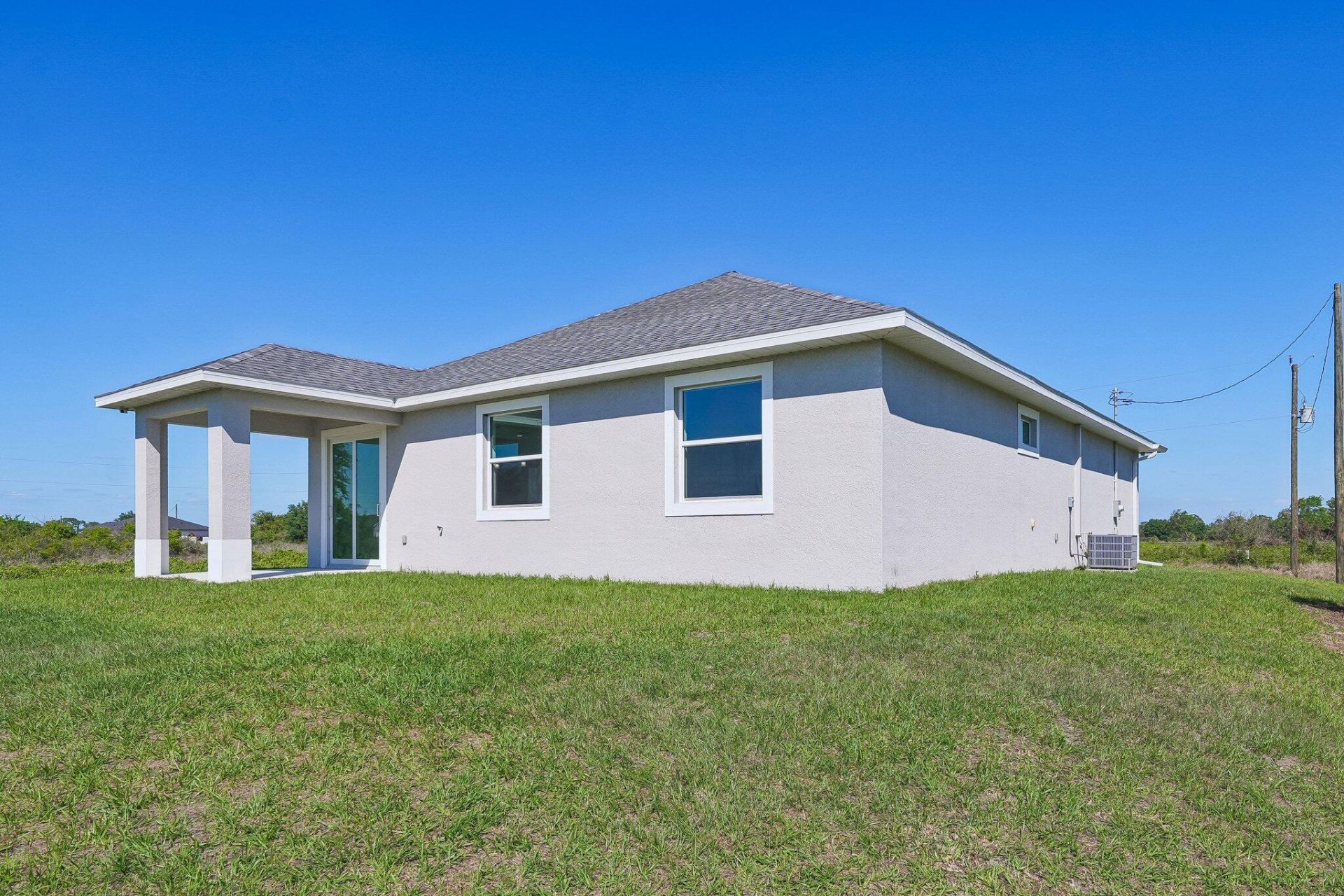 9006 S Castle Circle, Labelle, FL 33935 Photo