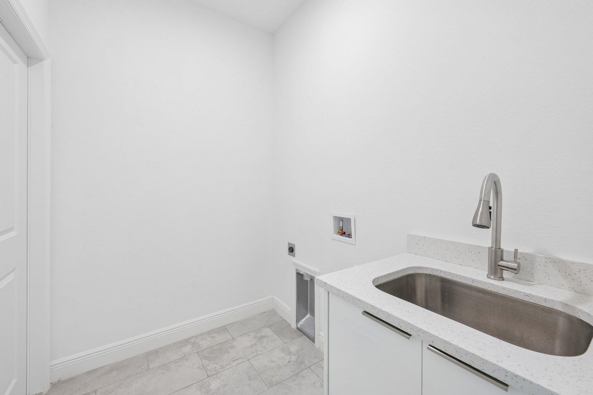 9006 S Castle Circle, Labelle, FL 33935 Photo