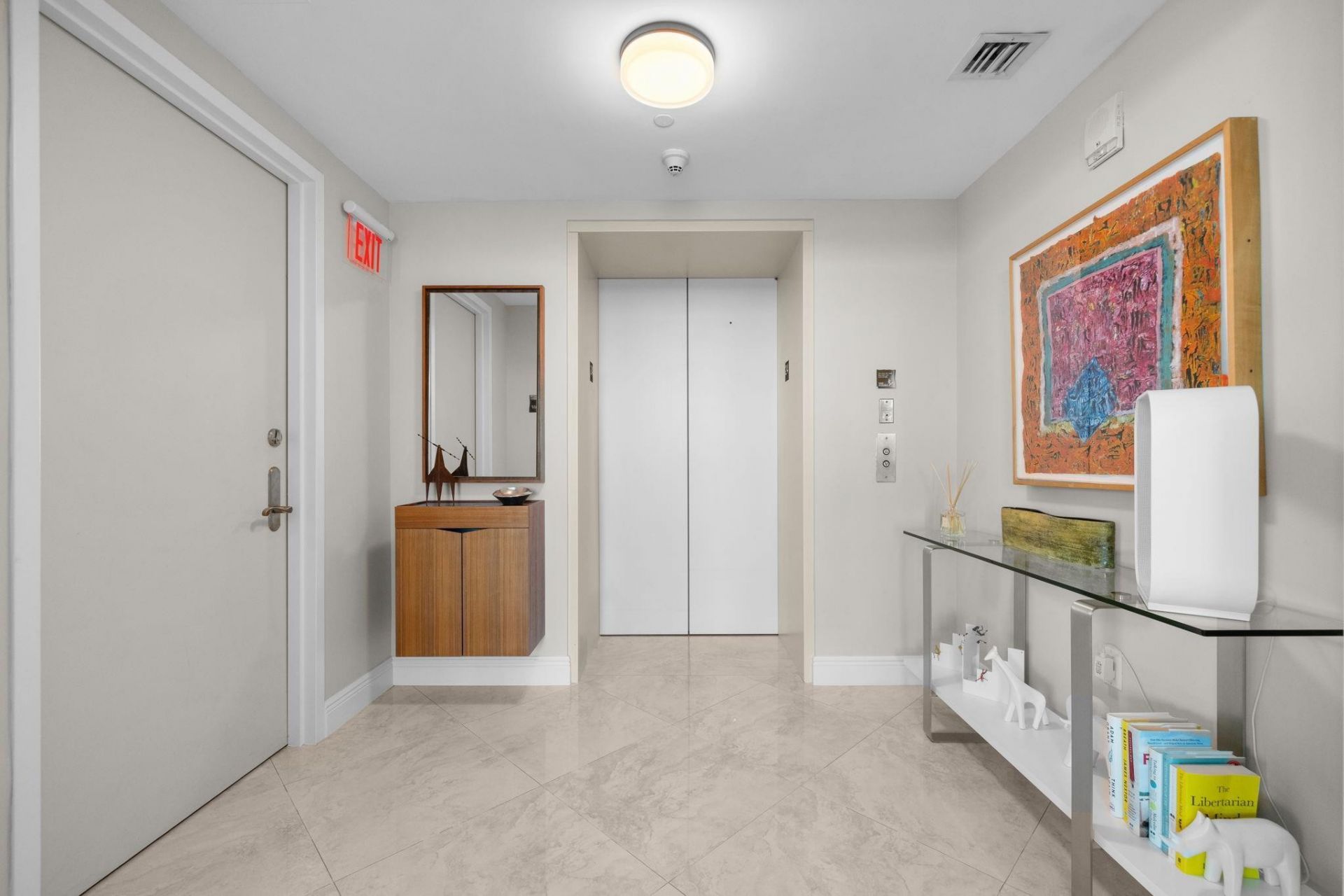 101 S Fort Lauderdale Beach Boulevard, Unit 2407, Fort Lauderdale, FL 33316 Photo