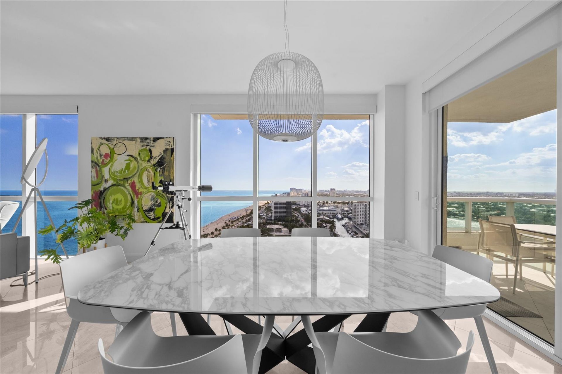 101 S Fort Lauderdale Beach Boulevard, Unit 2407, Fort Lauderdale, FL 33316 Photo