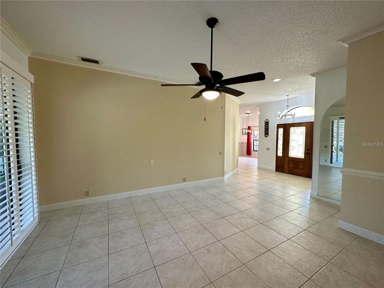 8133 Misty Oaks Boulevard, Sarasota, FL 34243 Photo