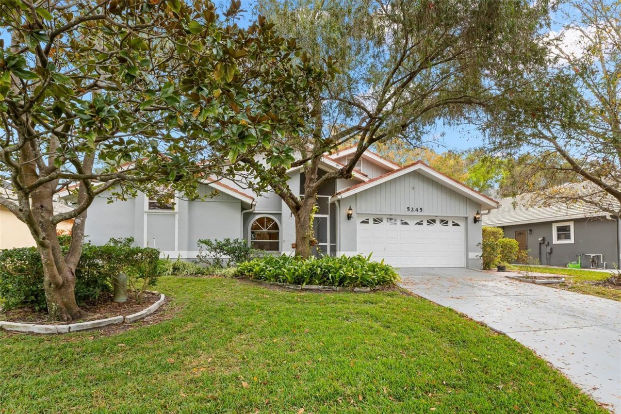 5245 Venice Way Ne, Saint Petersburg, FL 33703 Photo