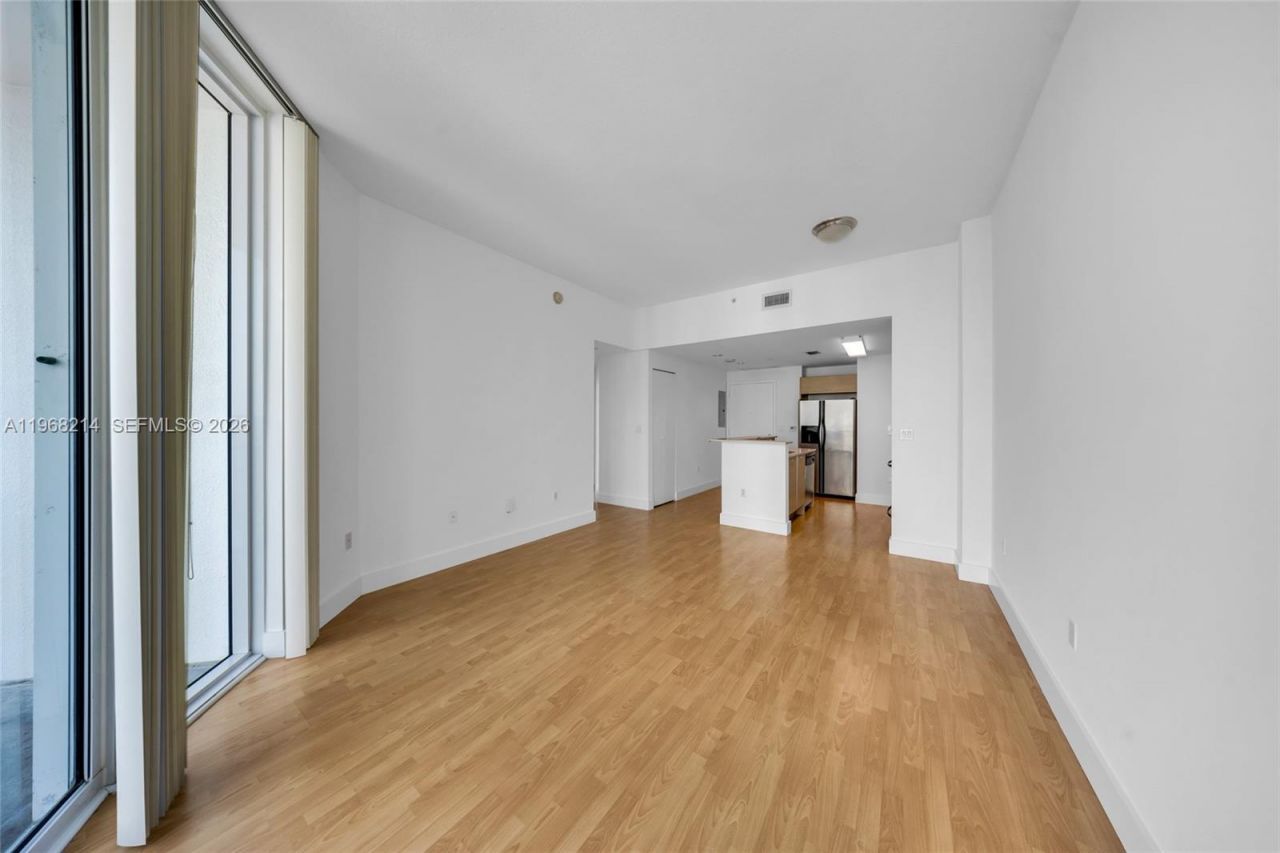 350 NE 24th St , Unit 1404, Miami, FL 33137 Photo