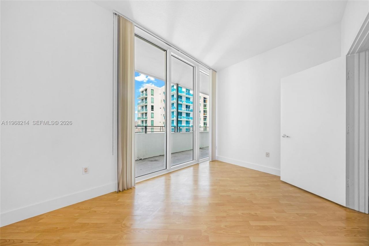 350 NE 24th St , Unit 1404, Miami, FL 33137 Photo