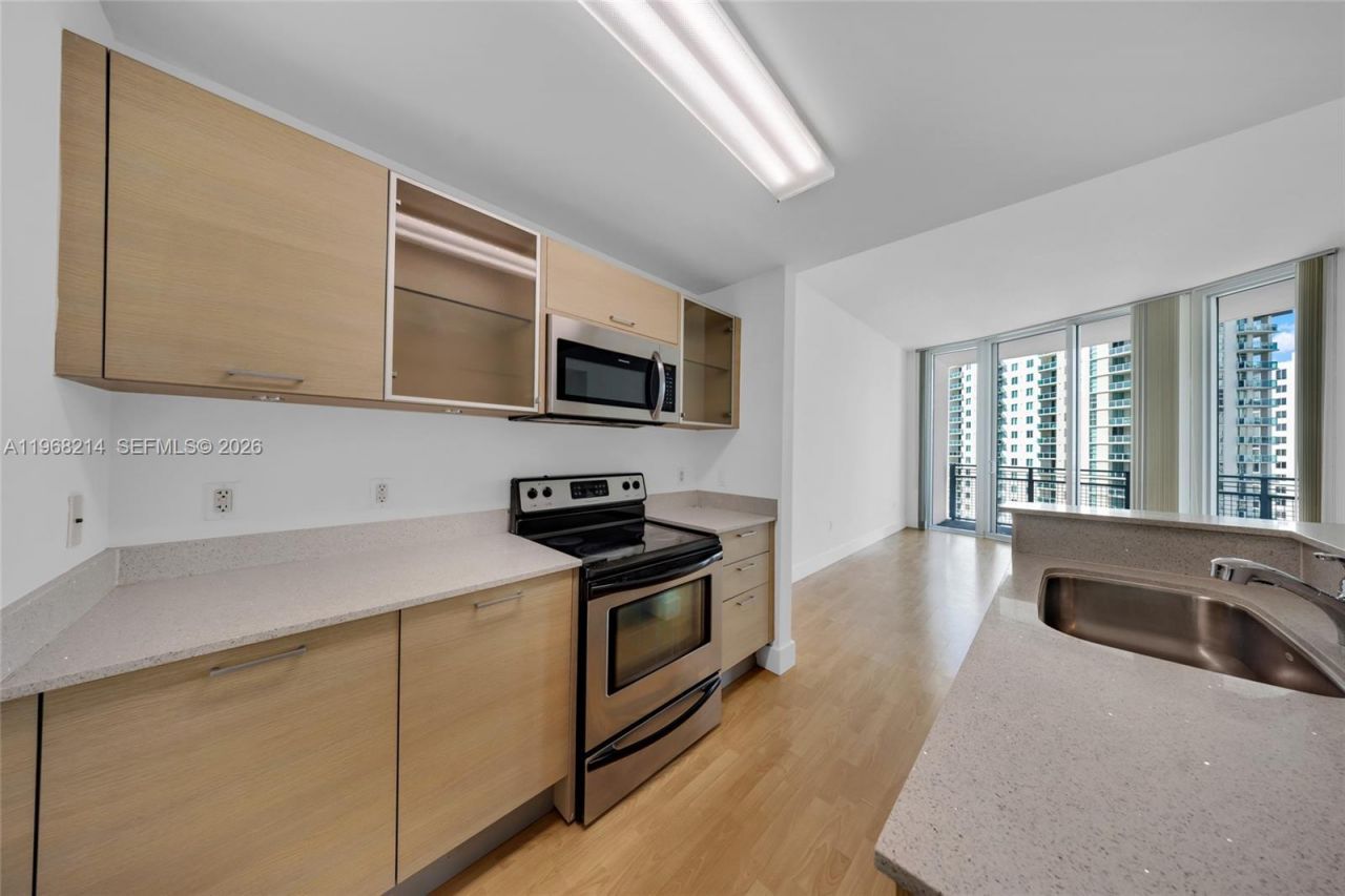 350 NE 24th St , Unit 1404, Miami, FL 33137 Photo