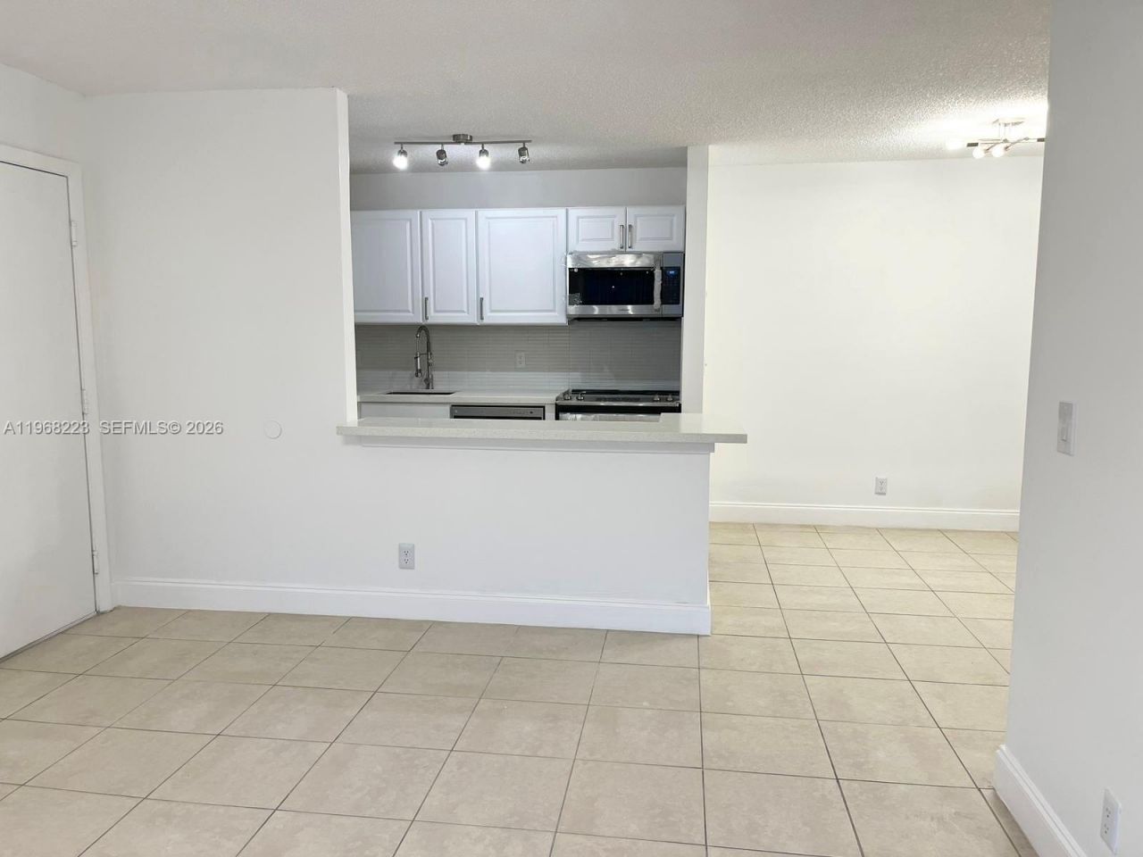 10773 Cleary Blvd, Unit 204, Plantation, FL 33324 Photo