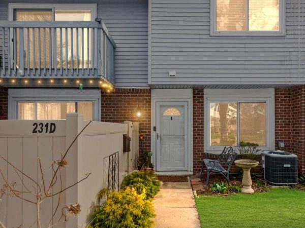 231 Springmeadow Drive, Unit D, Holbrook, NY 11741