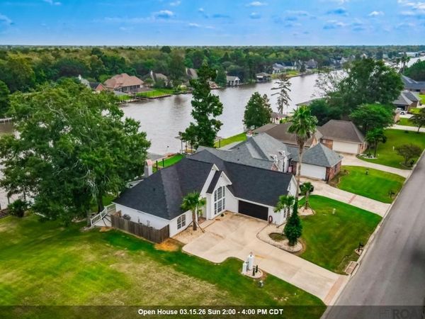 11964 River Highlands, St Amant, LA 70774