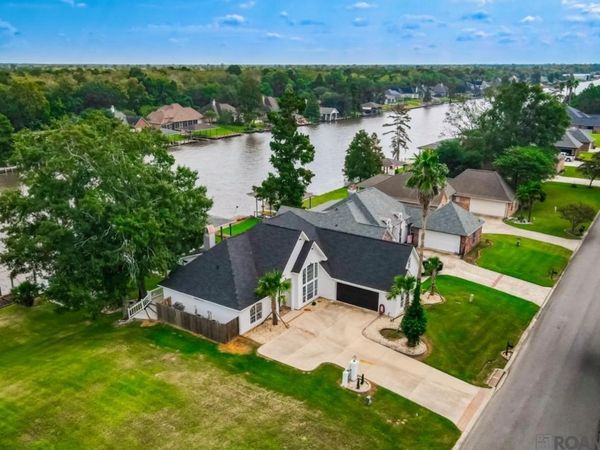 11964 River Highlands, St Amant, LA 70774