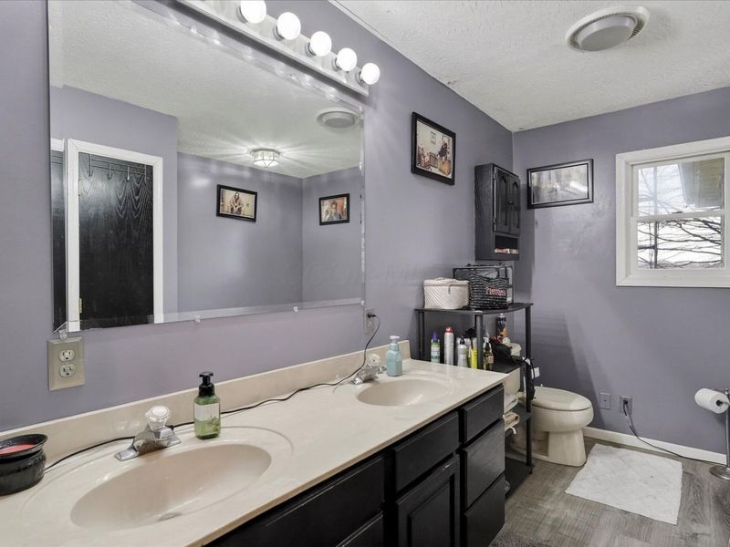 11677 Todhunter Road, Leesburg, OH 45135 Photo 22