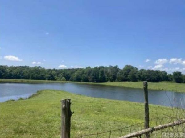 633 Polk 19 Road, Cove, AR 71937