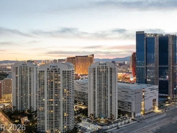 2777 Paradise Road , Unit 901, Las Vegas, NV 89109