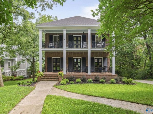 904 Corinth Circle, Huntsville, AL 35801