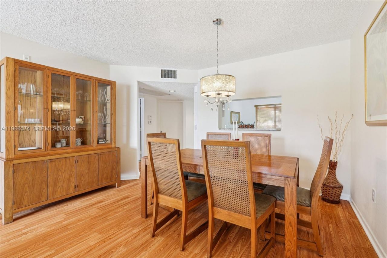 13800 SW 14th St, Unit 103C, Pembroke Pines, FL 33027 Photo