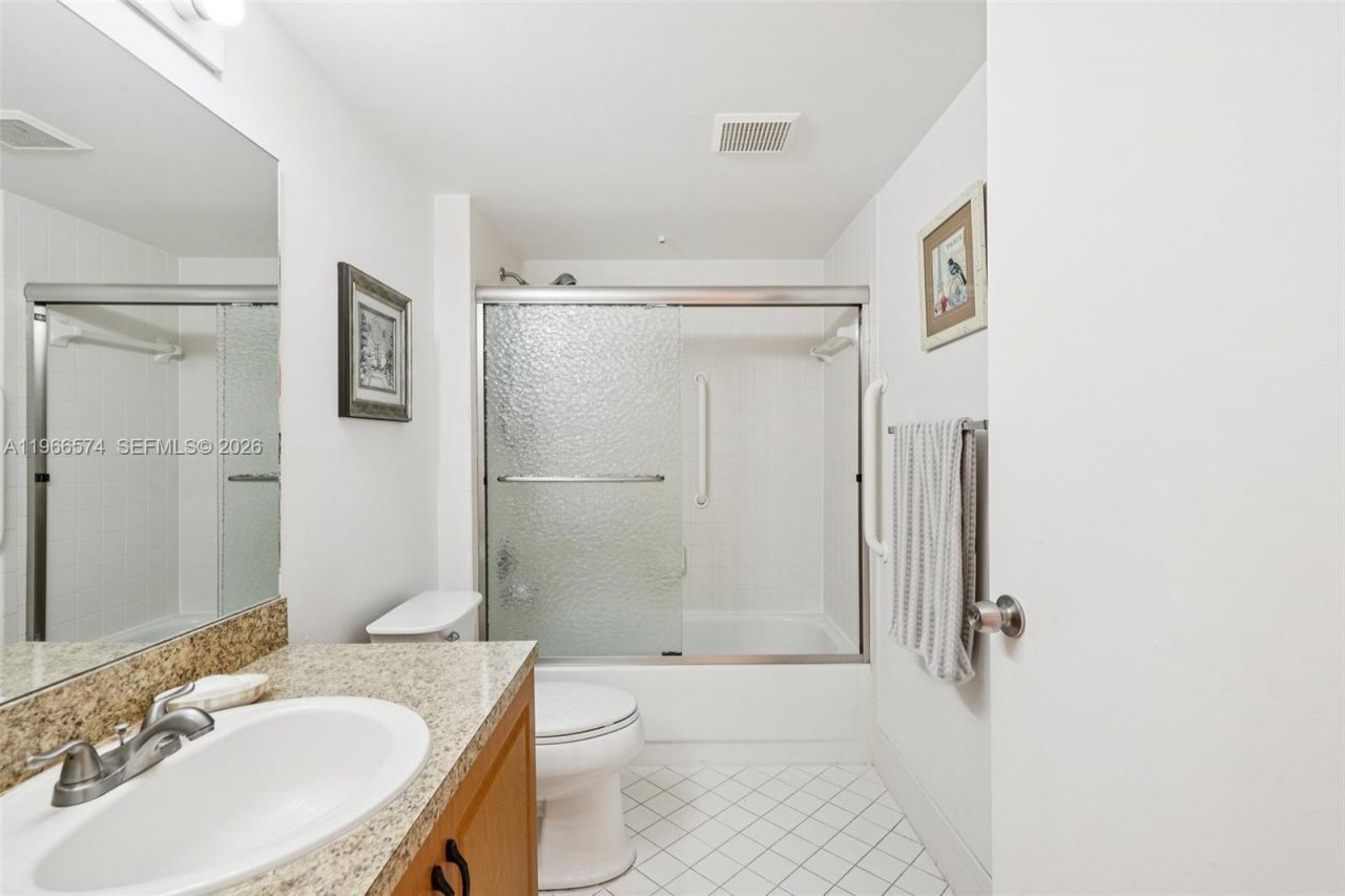 13800 SW 14th St, Unit 103C, Pembroke Pines, FL 33027 Photo